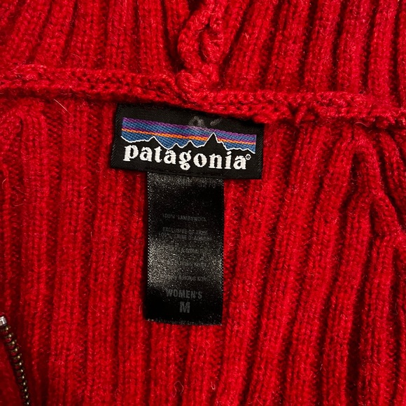 Patagonia sweater. Size Med. Burnt Orange/Red tone. Amazing for fall weather. - Picture 3 of 3